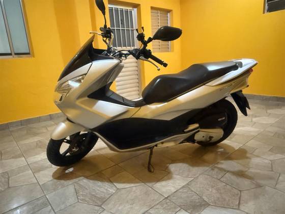 HONDA PCX 